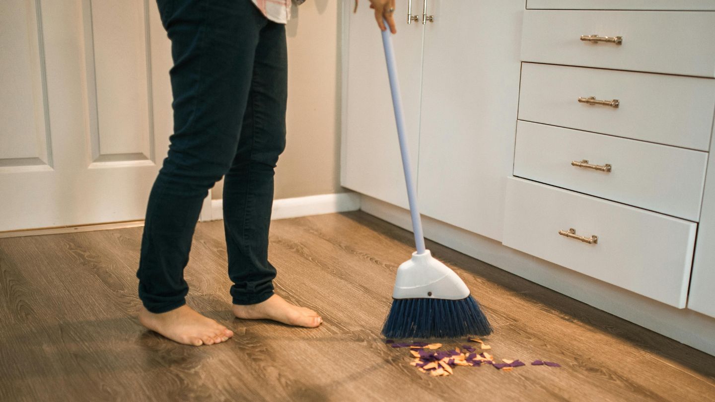 Regular Sweeping and Dusting